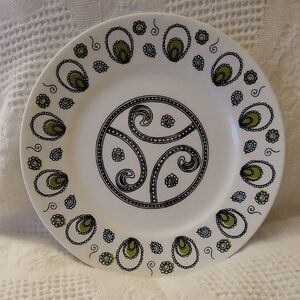 2 Corelle Henna Dinner Plates. Green, Blue and Black Paisley Design.